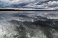 b2ap3_thumbnail_ARLINE-Clouds-Reflected-in-Yellowstone-Lake.jpg