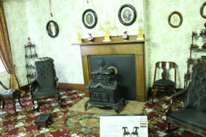 Lincoln's Parlor in Springfield home