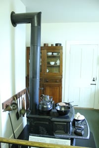Original cook stove in Lincoln Home