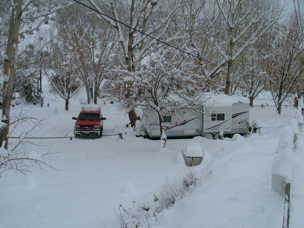 winter camping 
