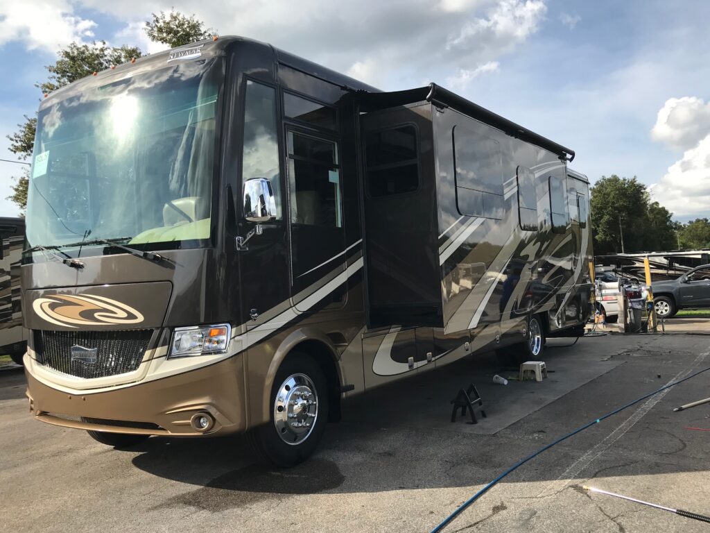 bought this new RV - 2019 Newmar Canyon Star 3710