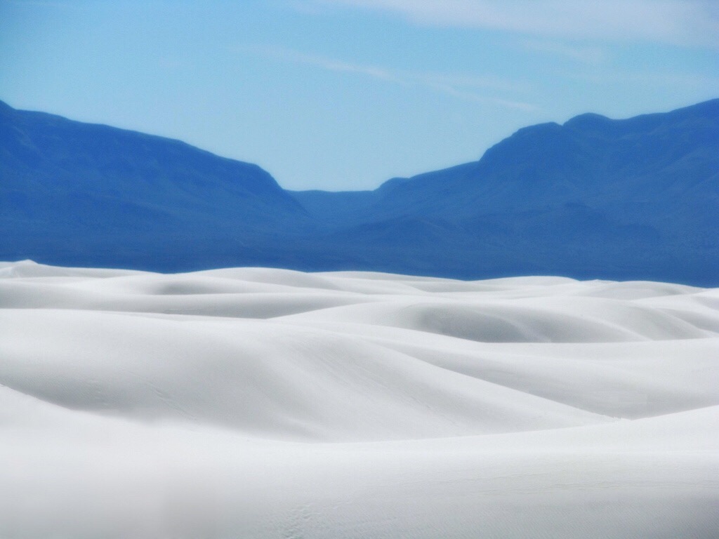 White Sands National Park with mountains in the background