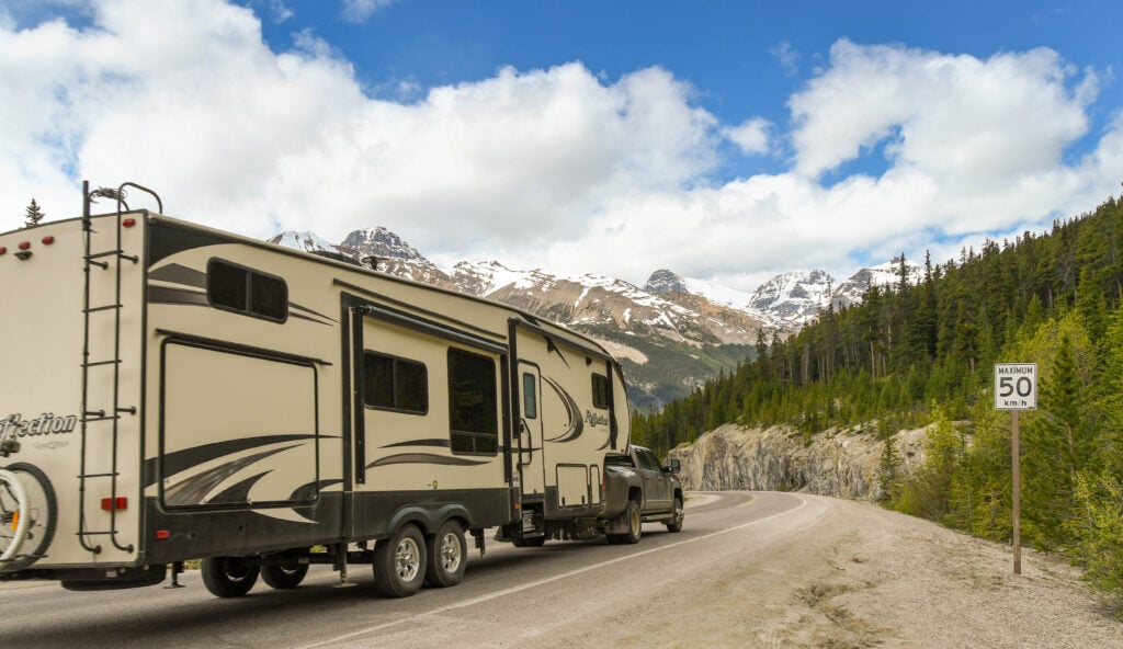 truck towing fifth wheel - what are safe RV towing speeds?