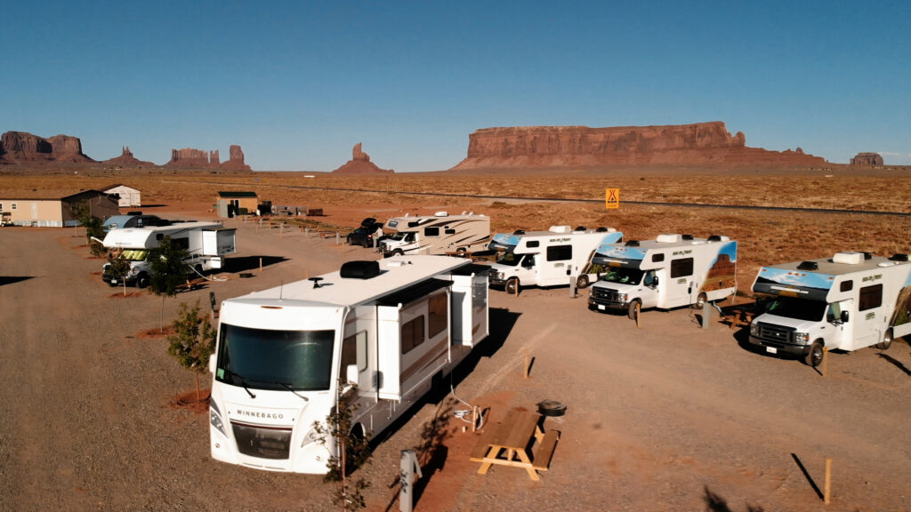 view from one of the top Utah RV resorts with motorhomes in foreground