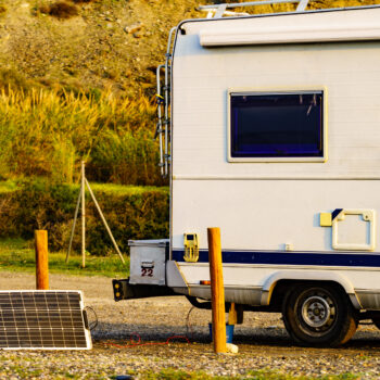 solar panels hooked up to RV - how to charge RV batteries
