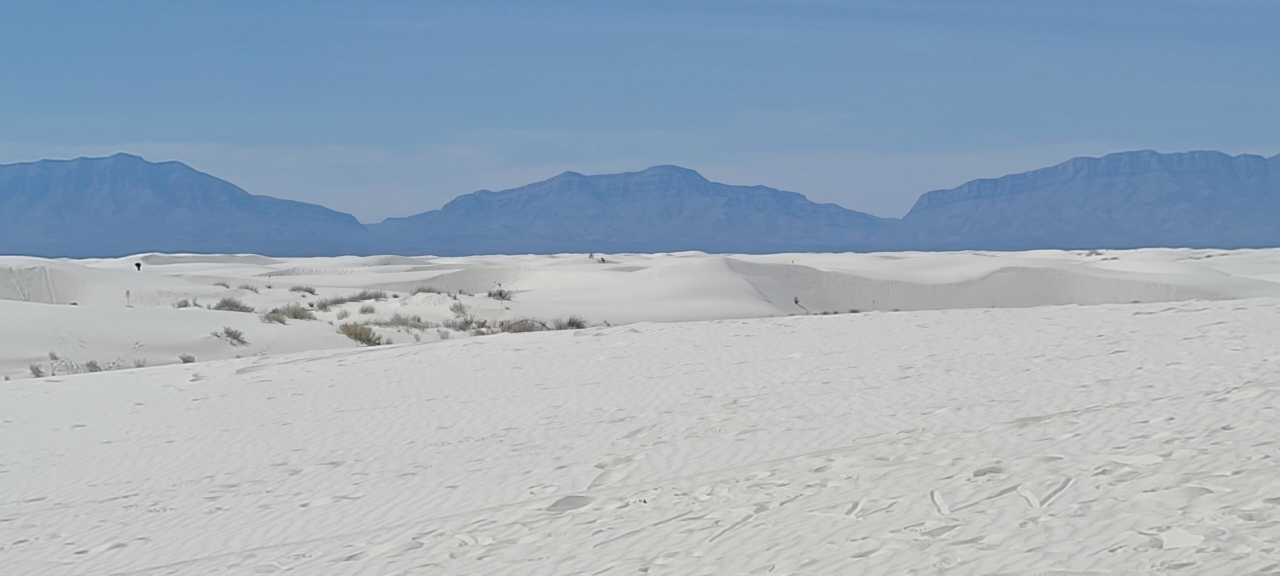 White sands at the White Sands National Park near Tularosa, New Mexico
