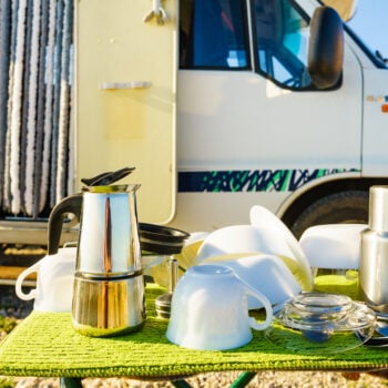 dirty dishes - feature image for best ways to handwash dishes in an RV
