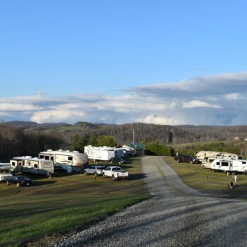 RVs camping at Floyd Family Campground