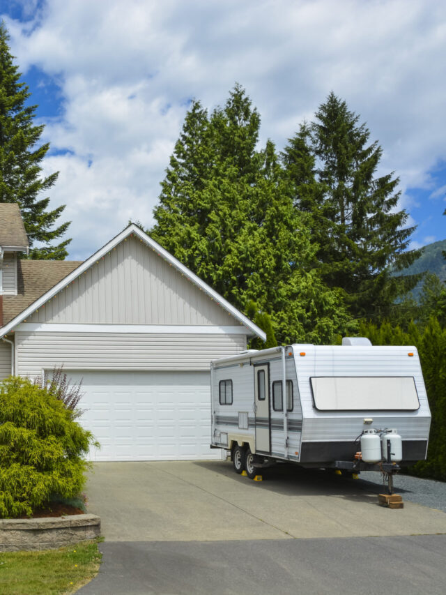 4 HOA Rules About RVs That May Surprise You