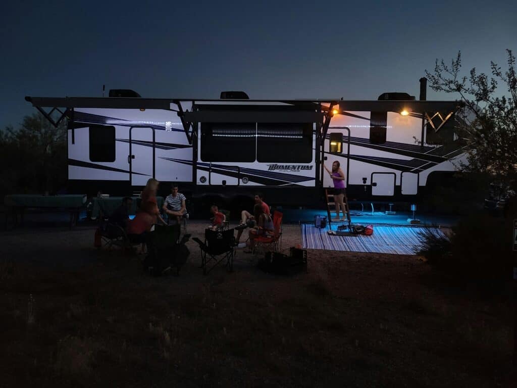 Camping with a large fifth wheel. (Image: Unsplash)