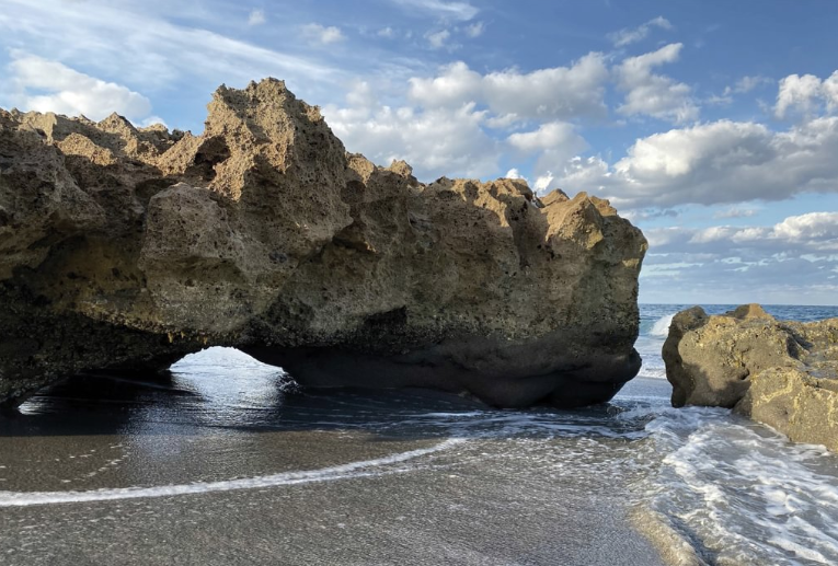 Stunning view of rock formation on Florida coast.